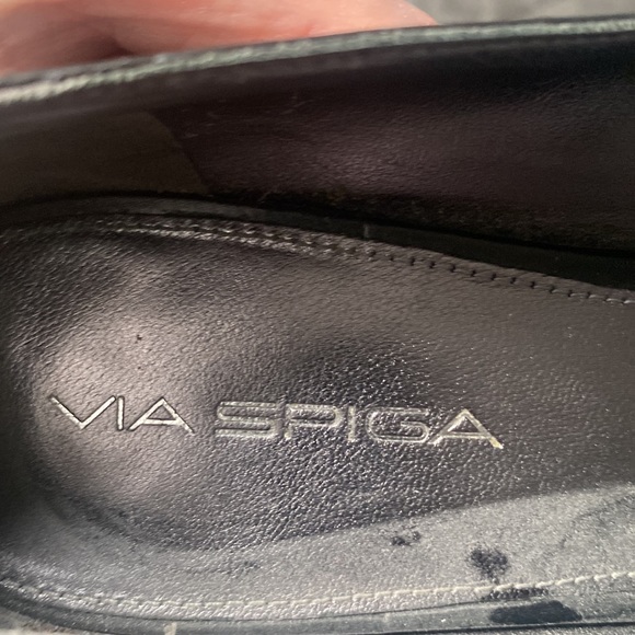 Shoes - Picture 4 of 4